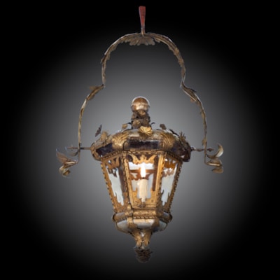 Lanterna esagonale in lamiera dorata e argentata a decoro vegetale, Venezia, fine 18° secolo (altezza 80 cm, diametro 35 cm, larghezza massima 55 cm)